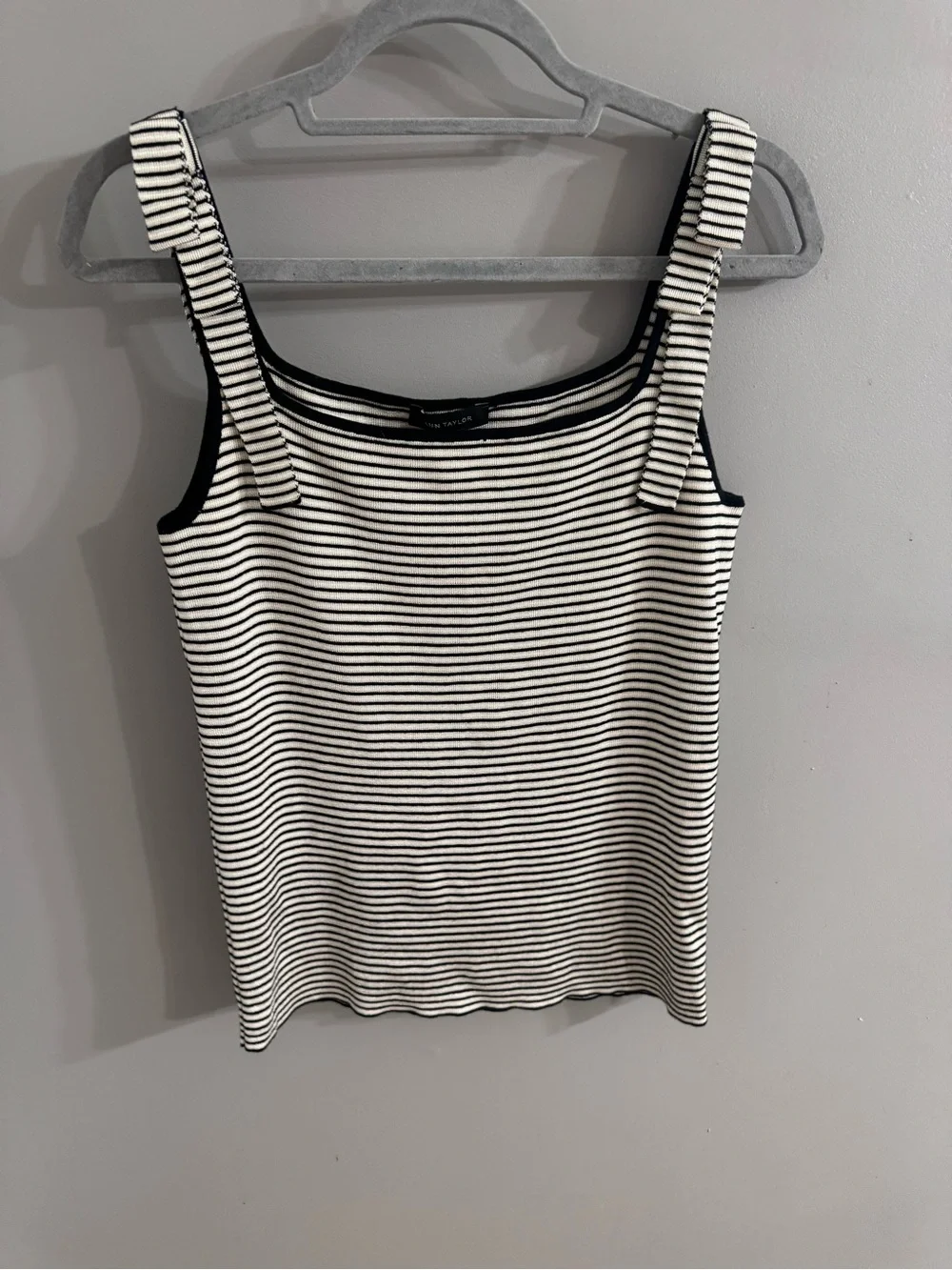 Ann Taylor Black & White Striped Tank - Picture 1 of 4